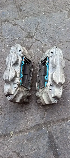 Front Calipers Prado Kzj150 19-Bolt.
