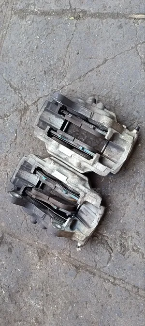 Front Calipers Prado Kzj150 19-Bolt.