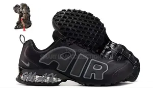 Nike Airmax Sneakers