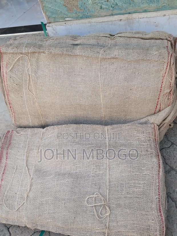 Construction Hesian Cloth/ Jute Cloth .