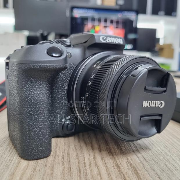 Canon EOS R10 Mirrorless Camera With 18-45mm Lens - thumbnail 3