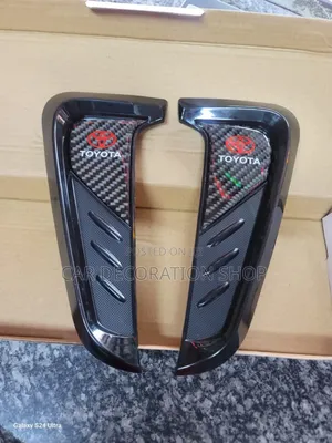 Toyota 2pc Branded Side Air Vent Leaf