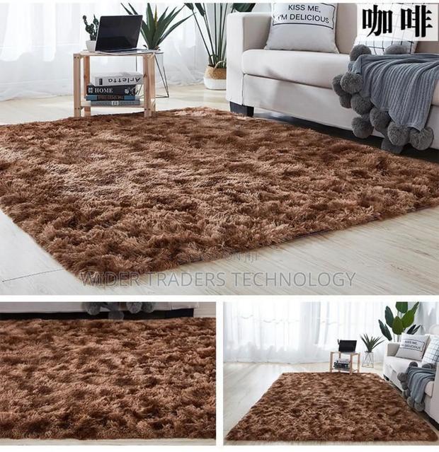 *Fluffy Carpets*
Size: 7×10ft - thumbnail 2