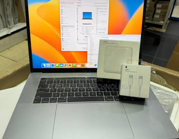 Laptop Apple MacBook Pro 2017 16GB Intel Core I7 SSD 512GB - thumbnail 2