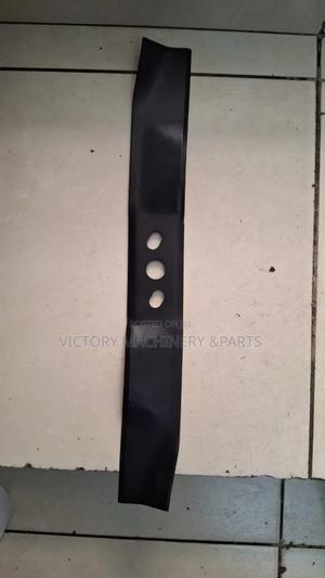 21 Inch Loanmower Blade - thumbnail 2