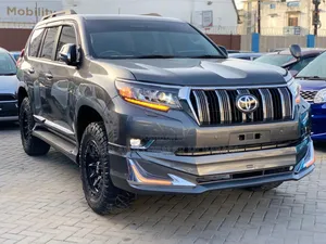 Toyota Land Cruiser Prado 2.8 2018 Gray