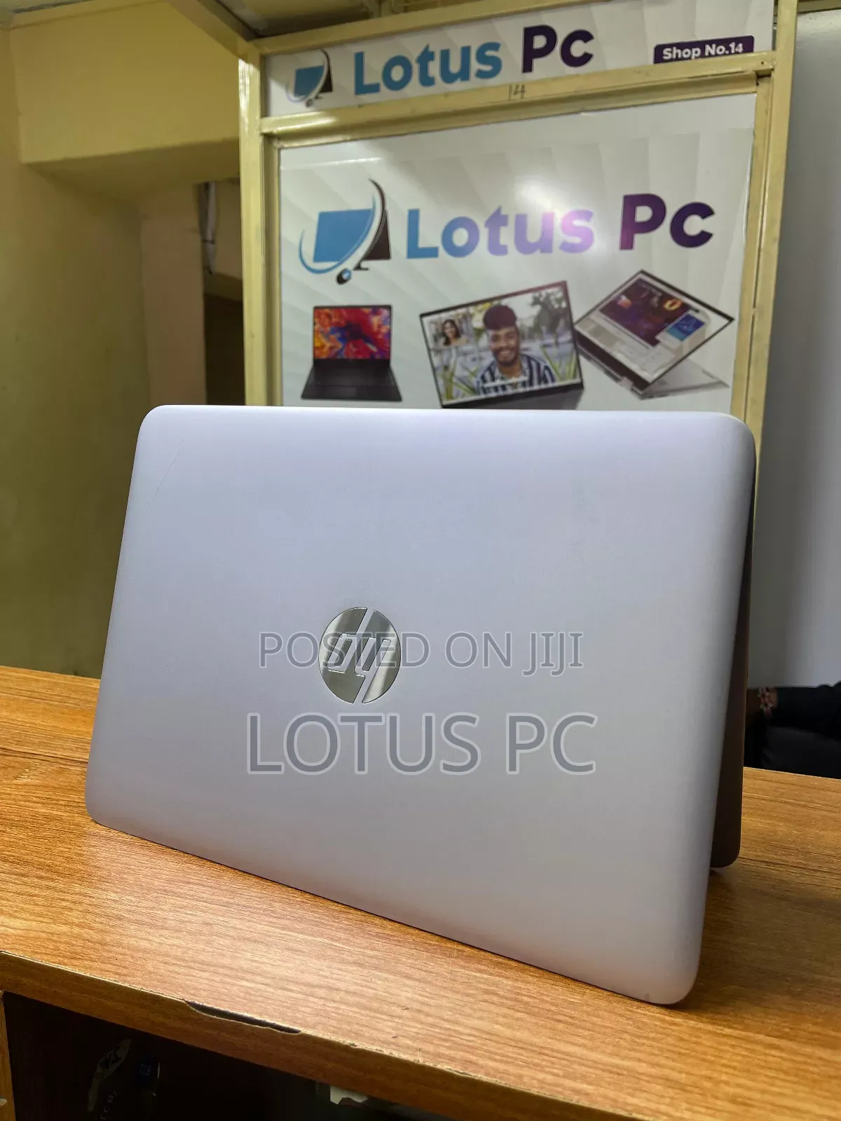 Laptop HP EliteBook 820 G3 8GB Intel Core I5 SSD 256GB