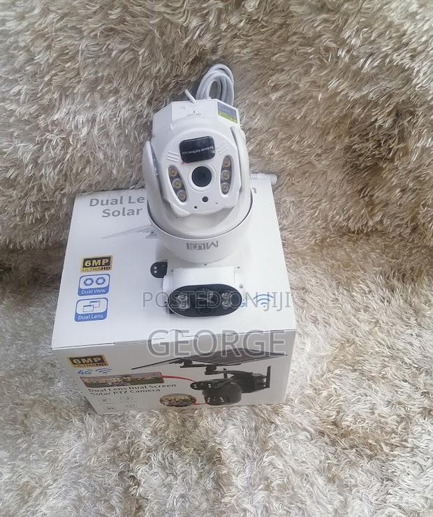 Double Panels 4G Simcard Solar Camera - main view