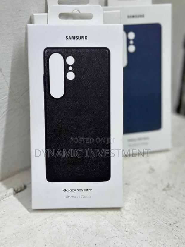 Original Samsung Galaxy S25 Ultra Leather Case - main view