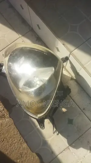 Dihatsu Mira Es 2013