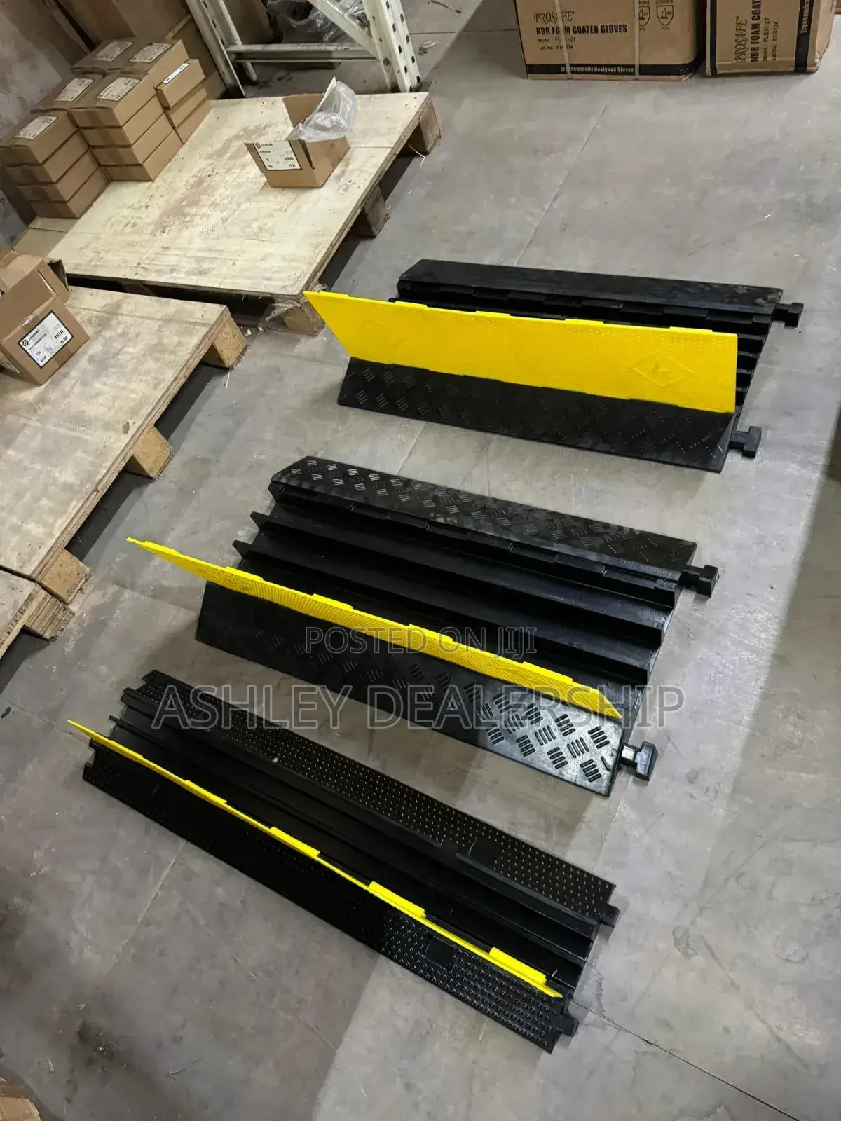 2-Channel Rubber Cable Protector