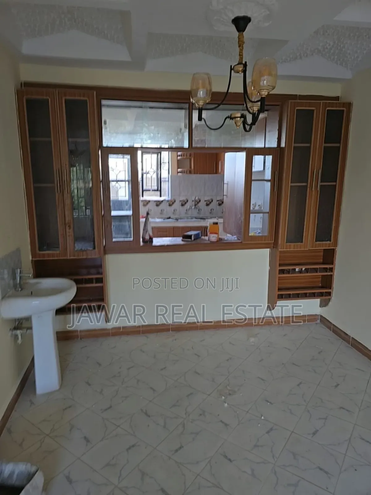 4bdrm Maisonette in Liberty Court, Kamakis for sale