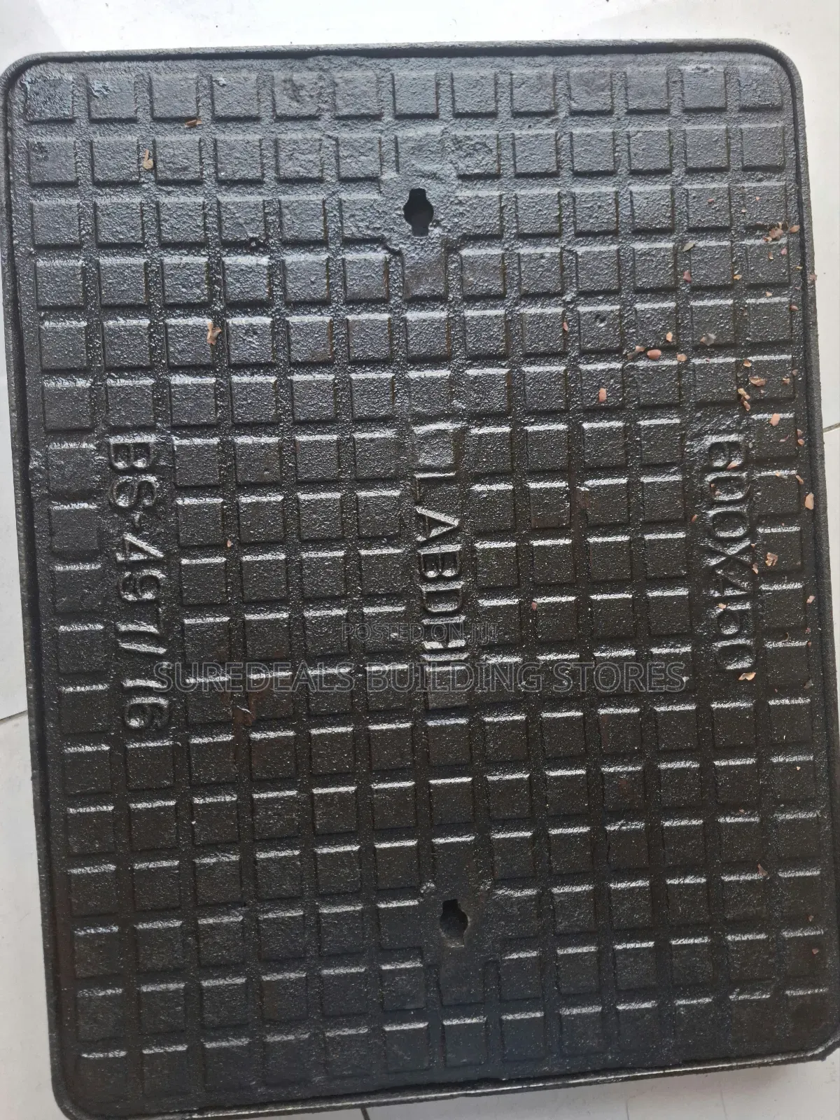 Cast Iron Manhole Cover/Inspection Chamber *450 × 600mm*.