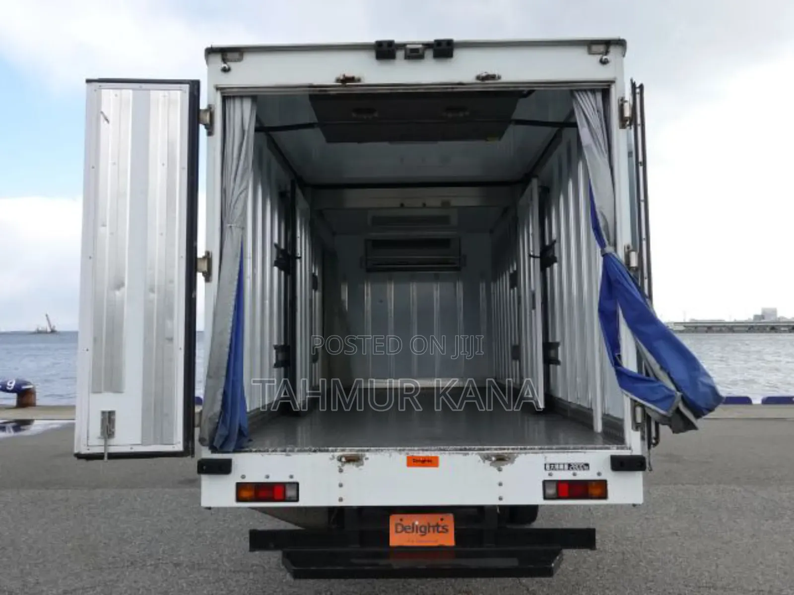 Truck Mitsubishi