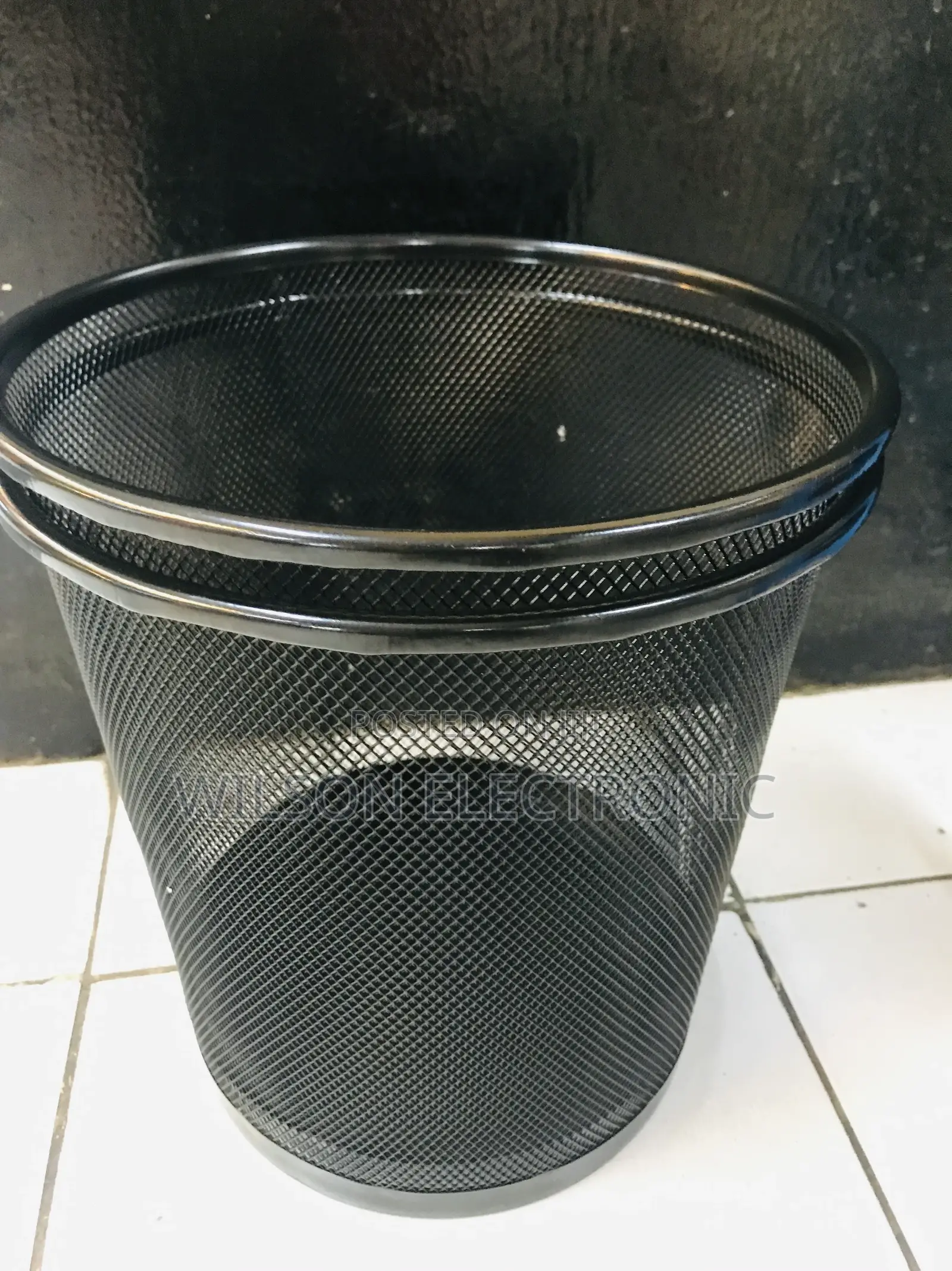Metallic Dust Bin Medium Size