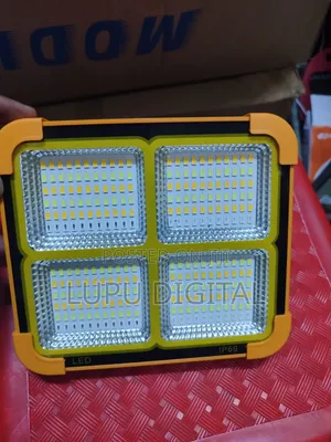 100W Solar LED Rechargeable Flood Light All in One
