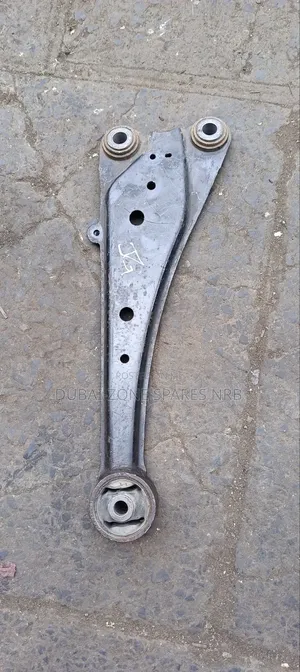 Rear Arms Rav4, Vanguard.