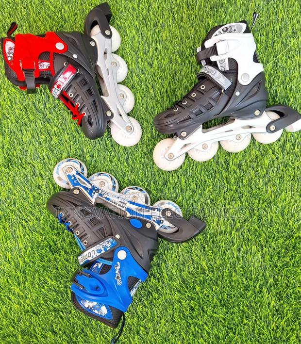 Skates With Rubber Wheels