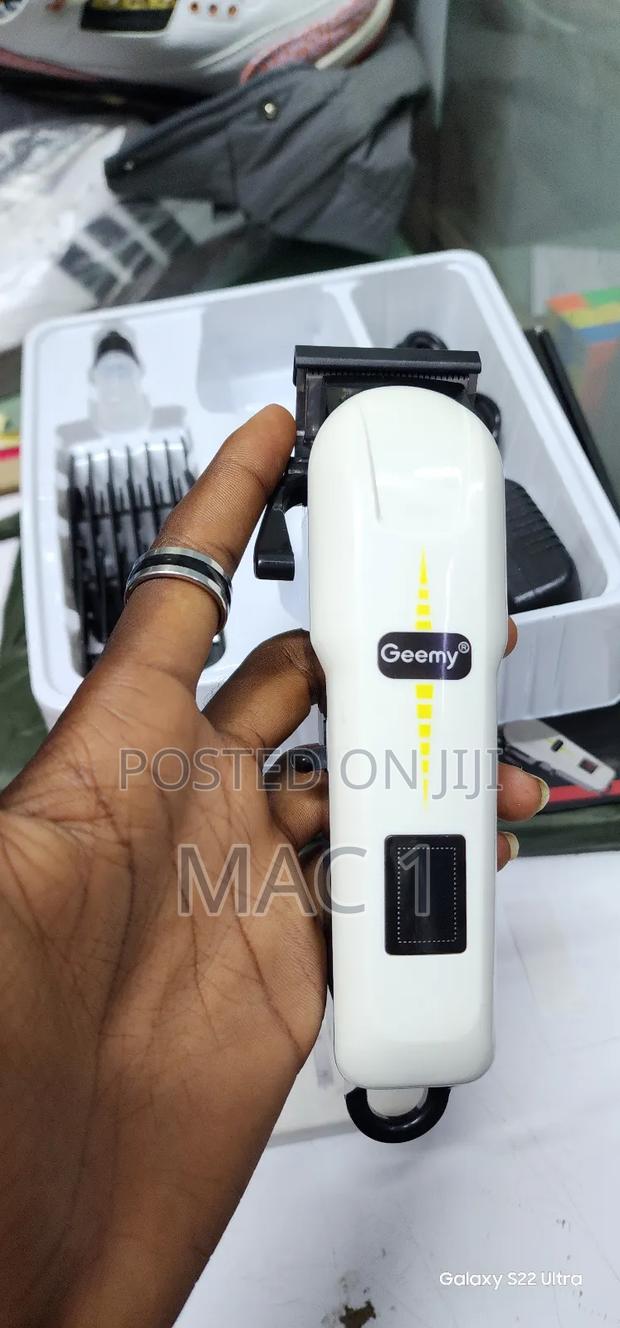 Rechargeable Geemy Shaver Cordless - thumbnail 2