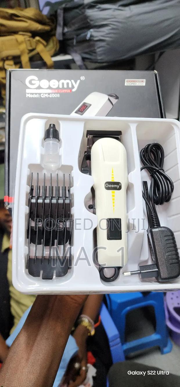 Geemy Professional Hair Clipper Model GM-6008Cordless