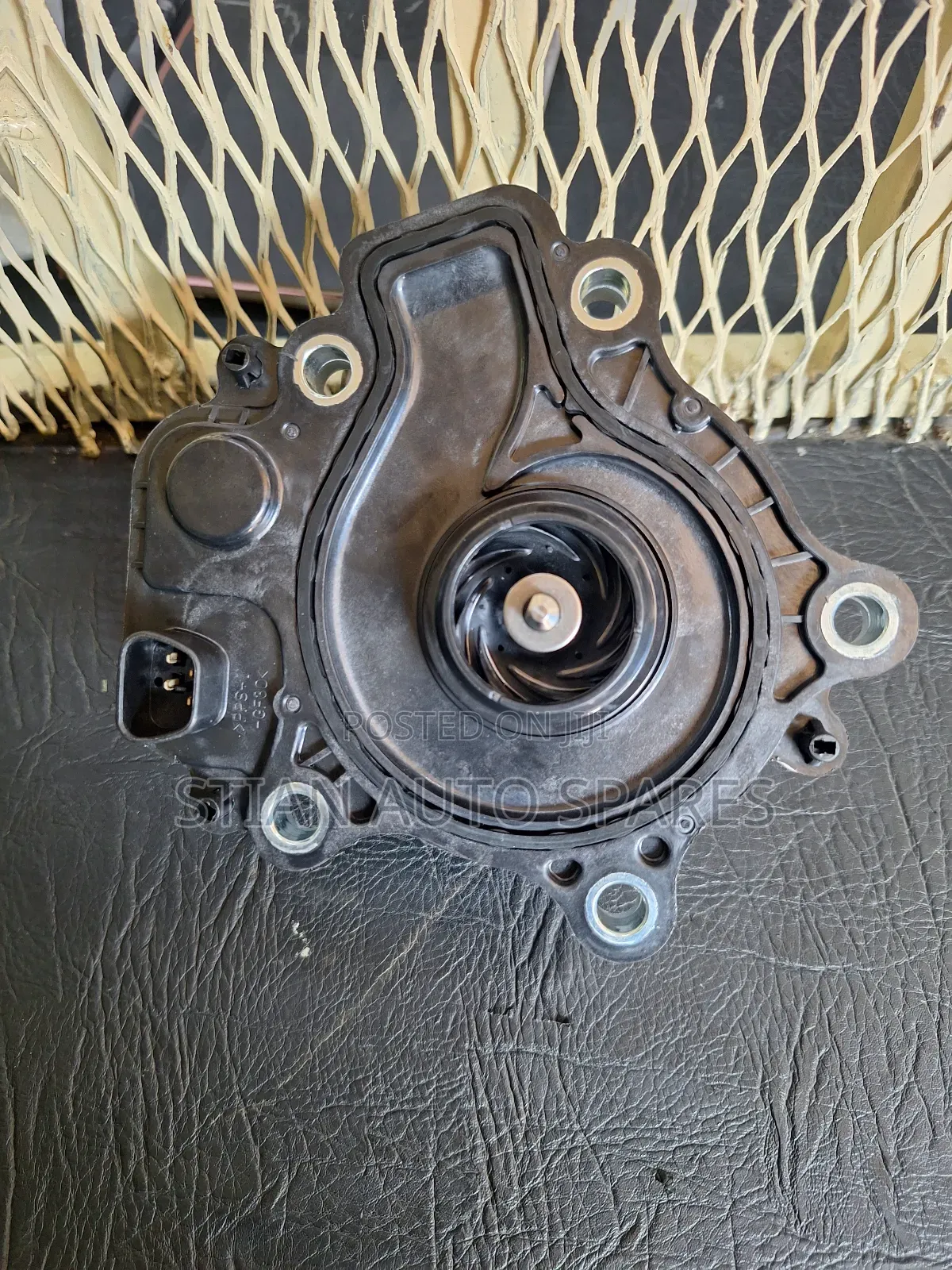 Electric Water Pump for Hybrid Vehicle Harrier,Fielder,Honda