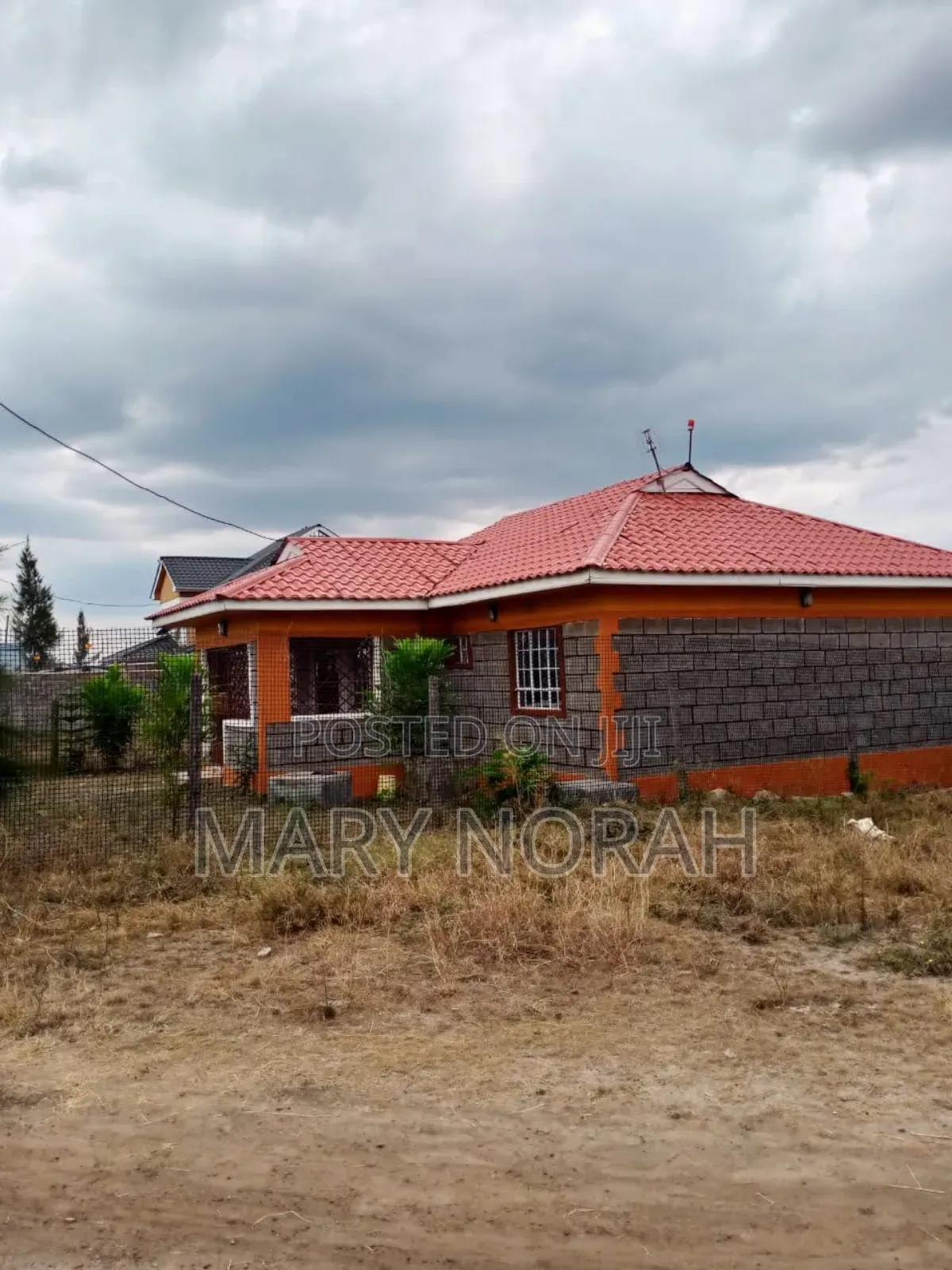 3bdrm Bungalow in Joska for sale