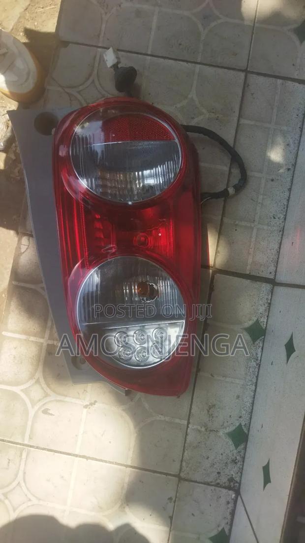 Toyota Passo 2008 Tailight - thumbnail 3