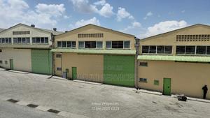 Godown to Let - main view