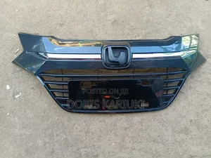 Honda Vezel Grille