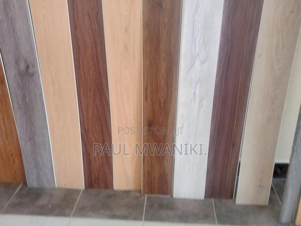 Luxury SPC Flooring - thumbnail 3