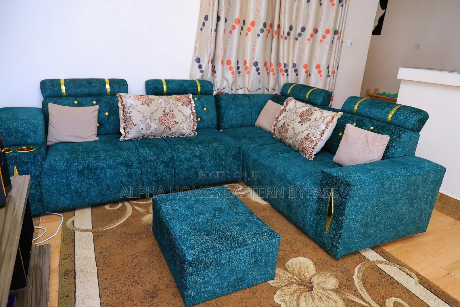 Charming Comforts: Your Ruiru BNB Sanctuary One Bedroom