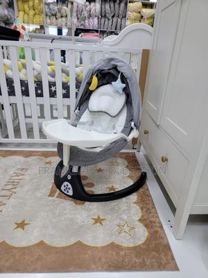 Baby Swing Rocker With Adjustable Seat 6-Speed Motion - thumbnail 2