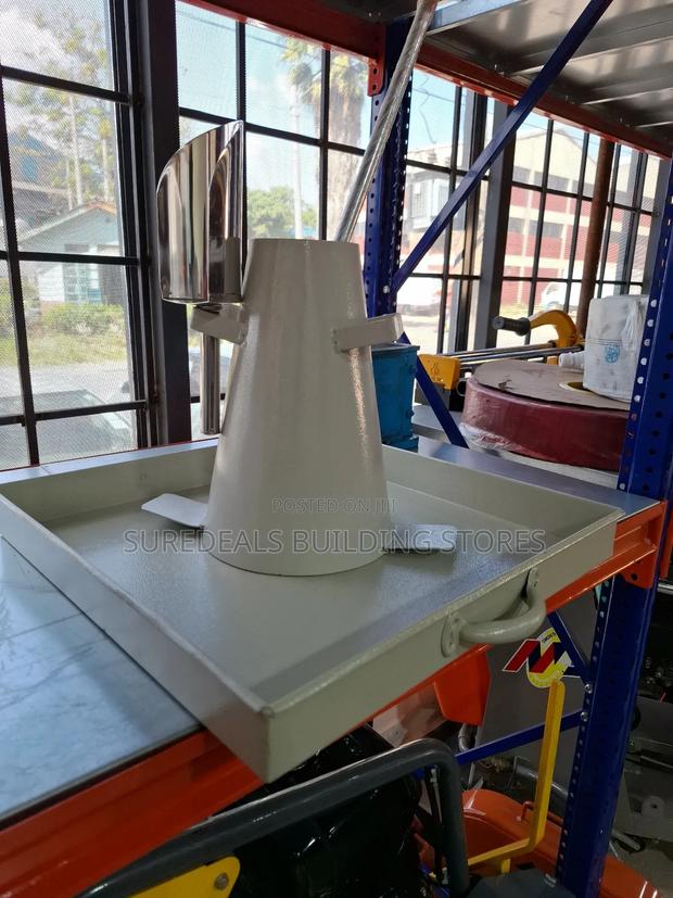 Slump Cone *Concrete Testing Apparatus * - main view