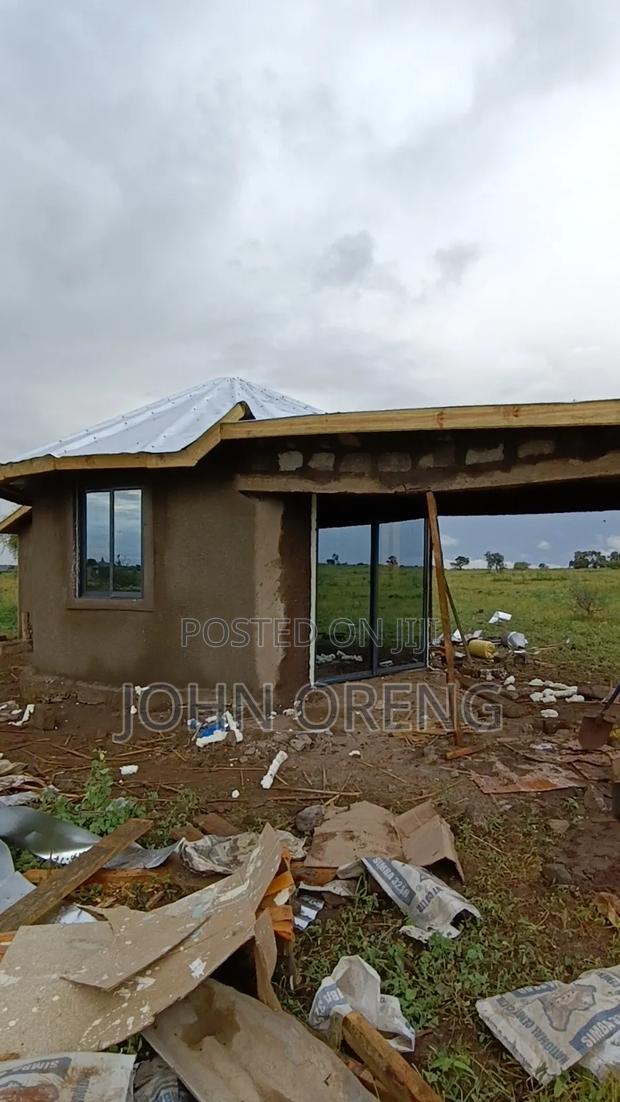 Aluminium Sliding Doors With One Way Glass - thumbnail 5