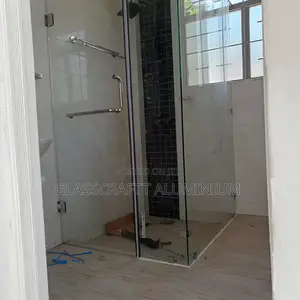 10 Mm Glass Cubicle