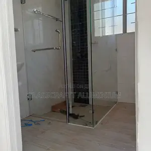 10 Mm Glass Cubicle