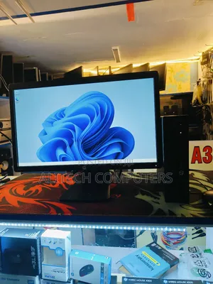 Desktop Computer HP EliteDesk 800 8GB Intel Core i7 SSD 250GB
