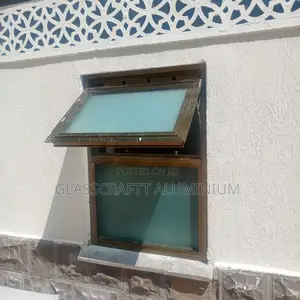 Top Hang Window