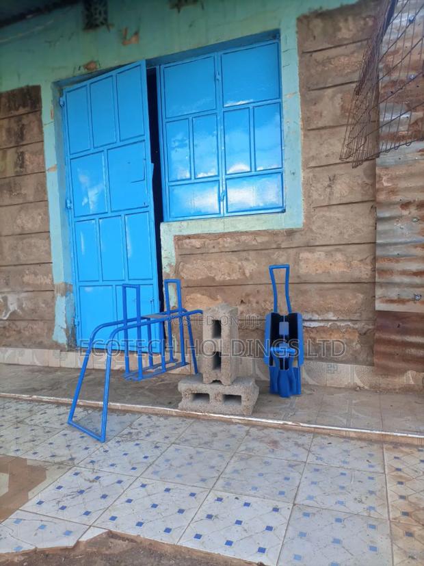 Hallow Block Making Brick Machine - main view