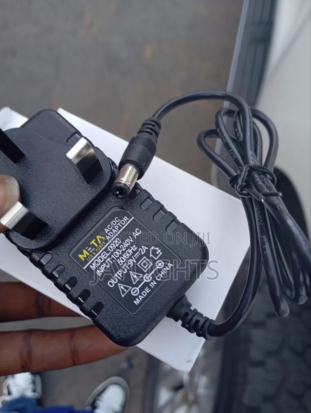 Switching Power Supply 9V 2A AC DC Power Adapter