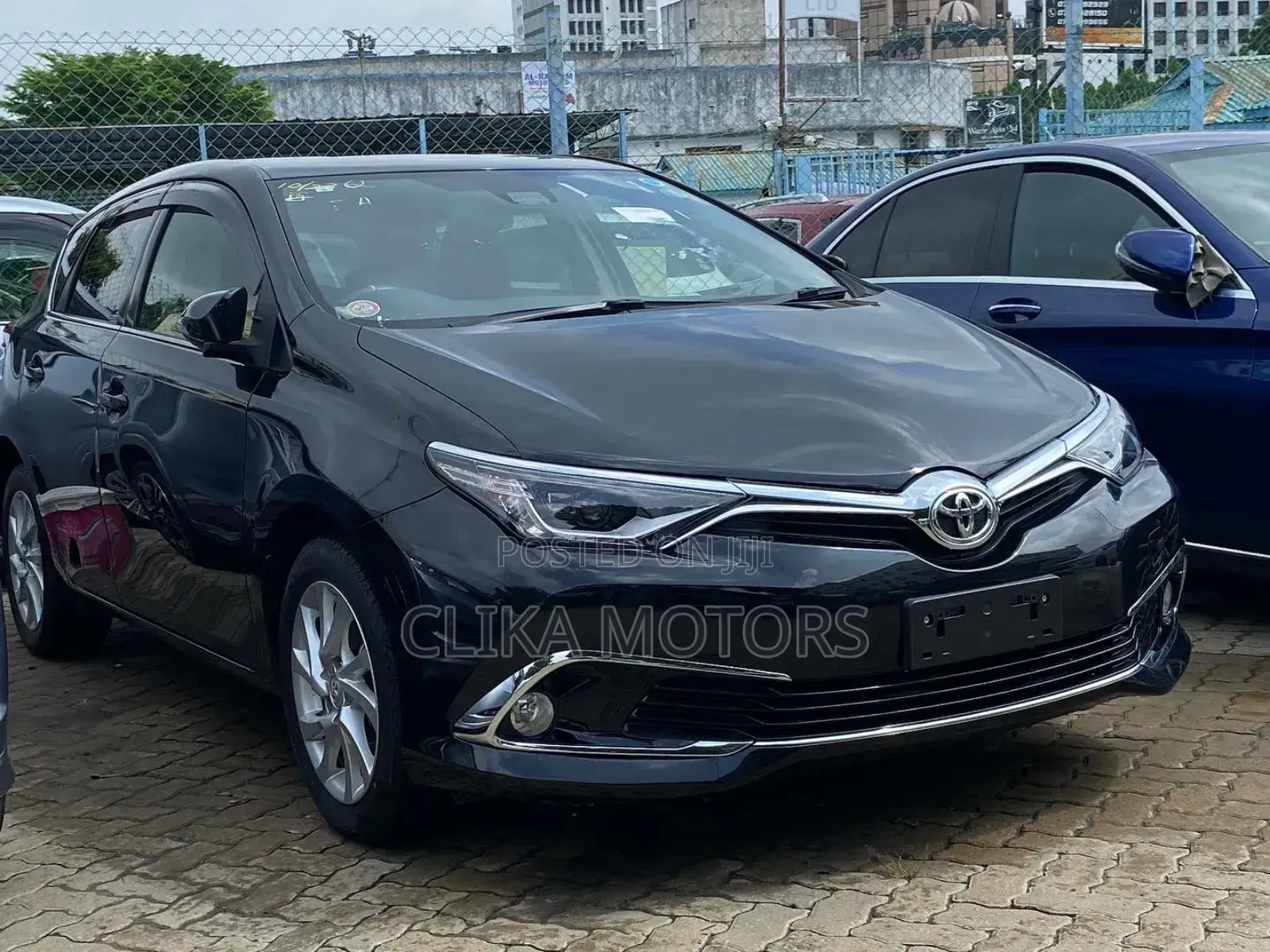 Toyota Auris 2017 Black