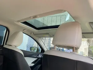Mazda Axela 2018 Pearl