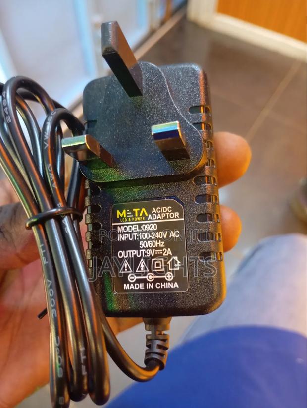 Power Supply Wall Mounted Power Adapter 9v 2a 18w