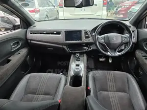 Honda Vezel 2018 Brown