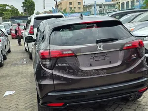 Honda Vezel 2018 Brown