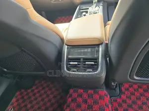 Volvo XC60 2018 Pearl