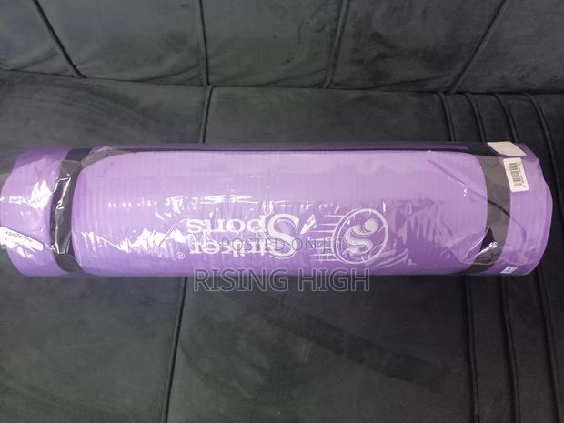 Top Quality Yoga Matts - main view