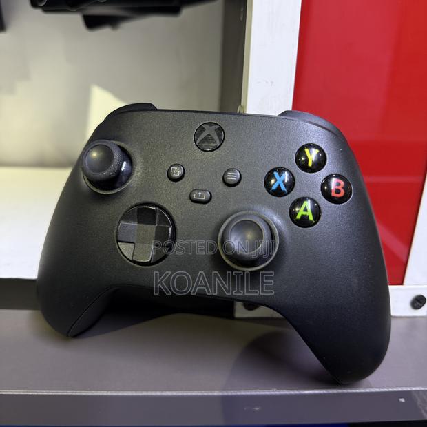 Xbox Series S/X Controller (Used) - main view