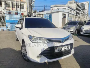 Toyota Corolla Fielder 2016 White