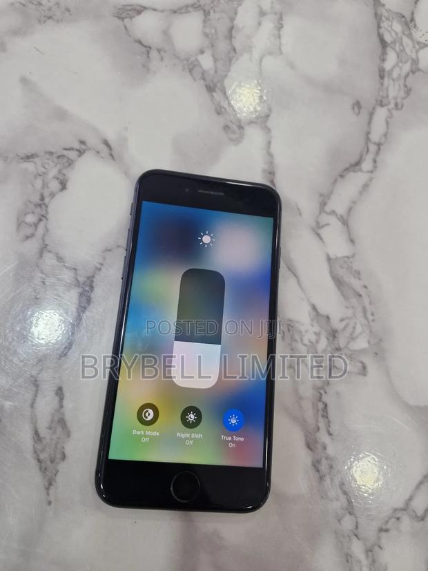 Apple iPhone 8 256 GB Black - thumbnail 7